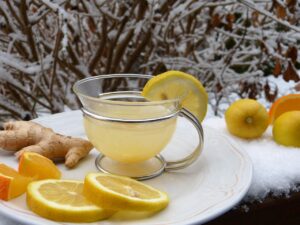 脂肪吸引後のお腹のたるみを防ぐための皮膚ケア方法は？