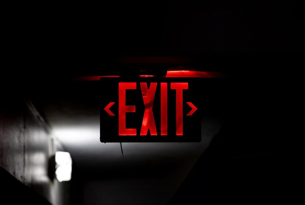 脂肪吸引の麻酔に関する死亡例はある？安全性について解説します。